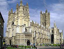 220px-Canterbury_Cathedral_-_Portal_Nave_Cross-spire